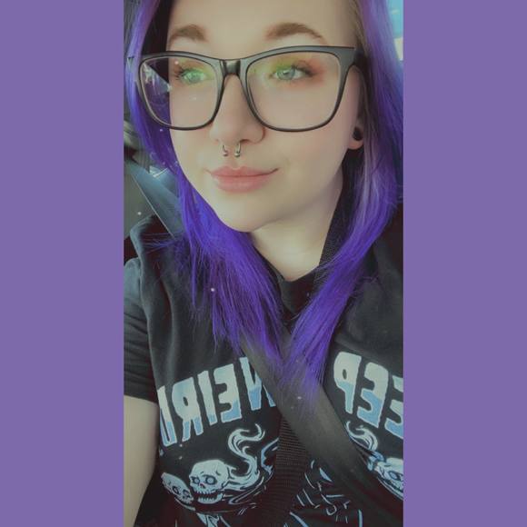 Meet your Posher, Meredith - Picture 1 of 1